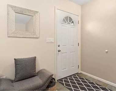 11816 Highridge Drive - Photo Thumbnail 11