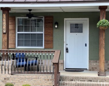 1464 Sawyer Road - Photo Thumbnail 5