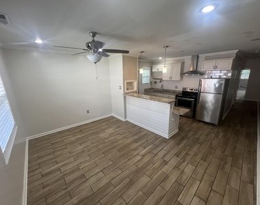 1464 Sawyer Road - Photo Thumbnail 27