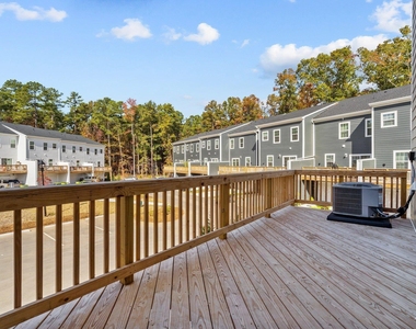 1509 Newpoint Drive - Photo Thumbnail 47