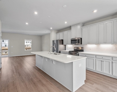 1509 Newpoint Drive - Photo Thumbnail 39