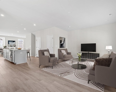 1509 Newpoint Drive - Photo Thumbnail 3