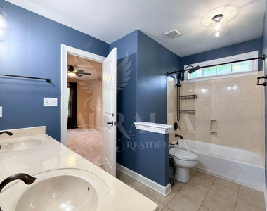 5604 Pine Rock Court - Photo Thumbnail 65