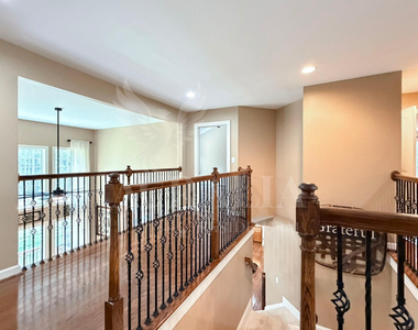 5604 Pine Rock Court - Photo Thumbnail 71