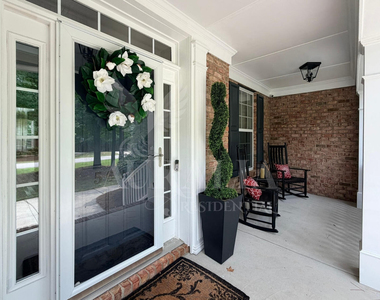 5604 Pine Rock Court - Photo Thumbnail 4