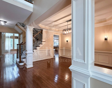5604 Pine Rock Court - Photo Thumbnail 5