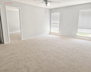 1002 Acanthus St - Photo Thumbnail 8