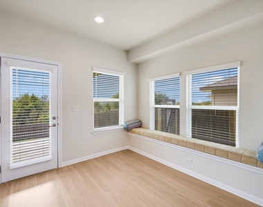 16309 Fetching Ave - Photo Thumbnail 6