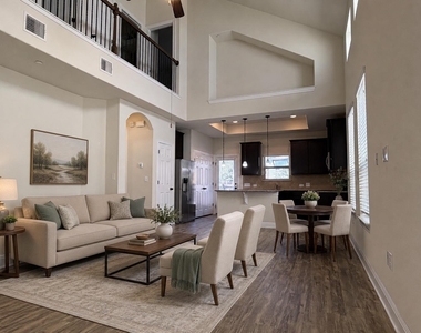 3240 E Whitestone Blvd - Photo Thumbnail 3