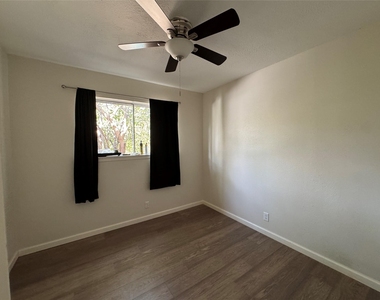 9501 Quail Ct - Photo Thumbnail 11