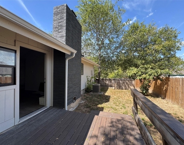 9501 Quail Ct - Photo Thumbnail 1