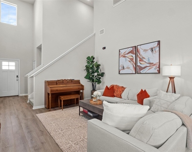 509 Otto Ave - Photo Thumbnail 2