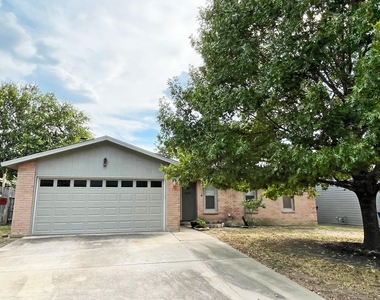 1209 Turtle Creek Blvd - Photo Thumbnail 1