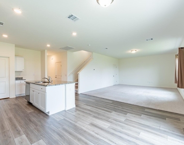 12720 Samuel Adams Dr - Photo Thumbnail 11
