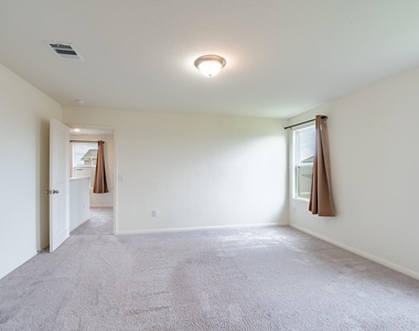 12720 Samuel Adams Dr - Photo Thumbnail 24