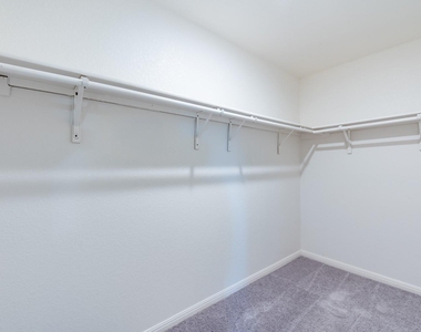 12720 Samuel Adams Dr - Photo Thumbnail 21
