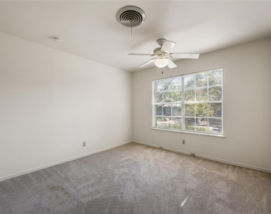 6706 Willamette Dr - Photo Thumbnail 20