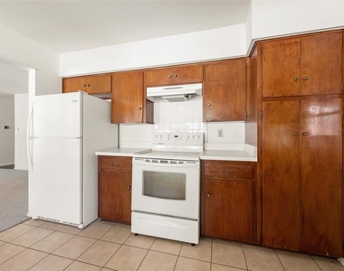 6706 Willamette Dr - Photo Thumbnail 16