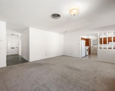 6706 Willamette Dr - Photo Thumbnail 9