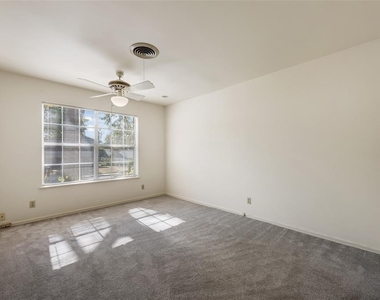 6706 Willamette Dr - Photo Thumbnail 19