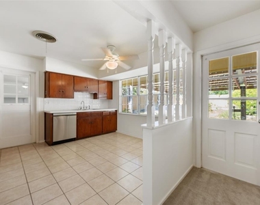 6706 Willamette Dr - Photo Thumbnail 12