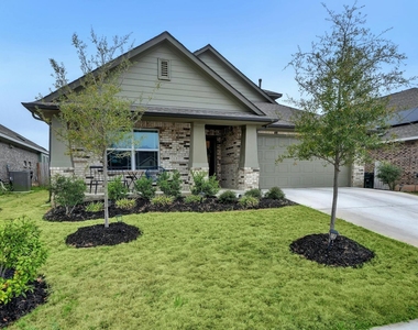 404 Mante Ct - Photo Thumbnail 26