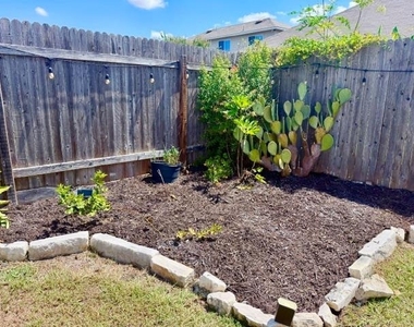 12717 Carillon Way - Photo Thumbnail 27