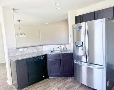 12717 Carillon Way - Photo Thumbnail 15