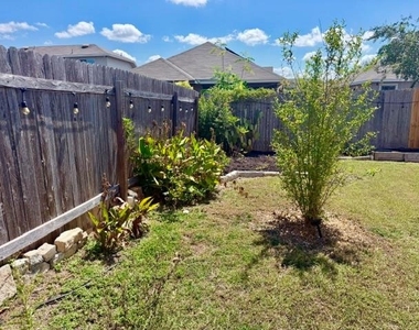 12717 Carillon Way - Photo Thumbnail 28
