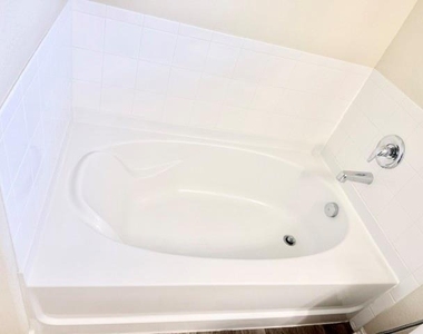 12717 Carillon Way - Photo Thumbnail 21