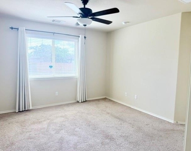 12717 Carillon Way - Photo Thumbnail 17