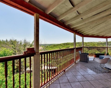 1712 Lakeshore Dr - Photo Thumbnail 13