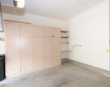 102 Harness Ln - Photo Thumbnail 19