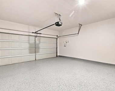 100 Bennington Dr - Photo Thumbnail 20