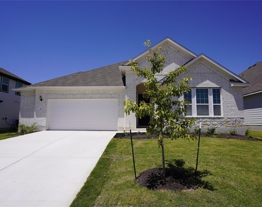 303 Bear Oak St - Photo Thumbnail 3
