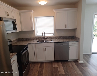 5869 White Sands Road - Photo Thumbnail 8