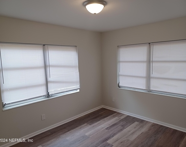 5869 White Sands Road - Photo Thumbnail 13