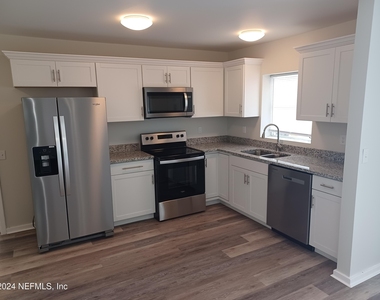 5869 White Sands Road - Photo Thumbnail 6