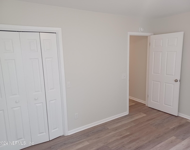 5869 White Sands Road - Photo Thumbnail 15