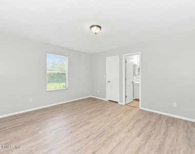 11491 Revenue Court - Photo Thumbnail 7