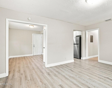 6790 Tinkerbell Lane - Photo Thumbnail 2
