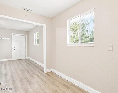 6790 Tinkerbell Lane - Photo Thumbnail 8