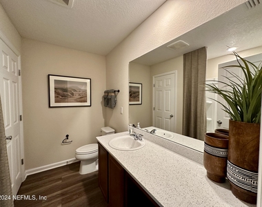 12398 Gillespie Avenue - Photo Thumbnail 47