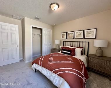 12398 Gillespie Avenue - Photo Thumbnail 33