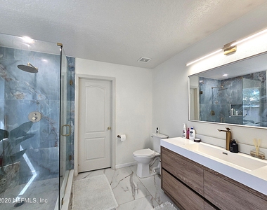 963 Collinswood Drive - Photo Thumbnail 7