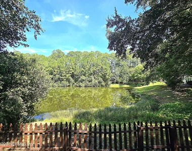 963 Collinswood Drive - Photo Thumbnail 15