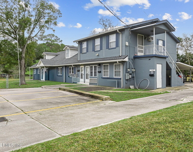 5342 Kingsbury Street - Photo Thumbnail 1