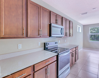 443 Orchard Pass Avenue - Photo Thumbnail 5