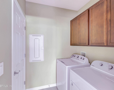 443 Orchard Pass Avenue - Photo Thumbnail 16