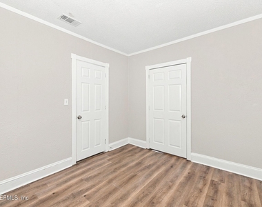 9776 Hogan Road - Photo Thumbnail 11